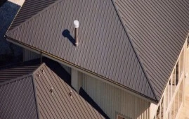 5 Installation Tips for Black Metal Standing Seam Roofing